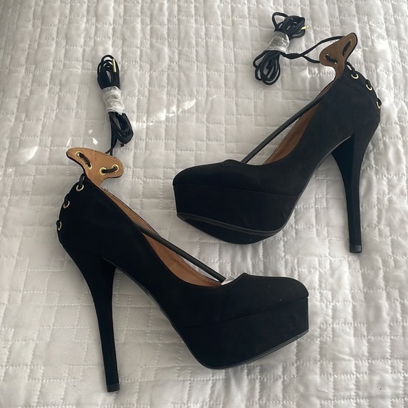 NEW QUPID BLACK TIE PLATFORM PUMP size 7 lace up around Leg heels shoes sexy - Picture 3 of 11